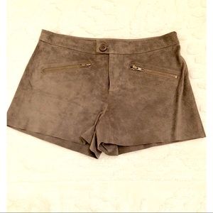 BB Dakota Boutique Shorts!